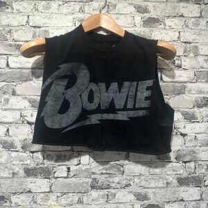 EUC Bowie Cropped Sleeveless Black Shirt Grey Font Size Medium
